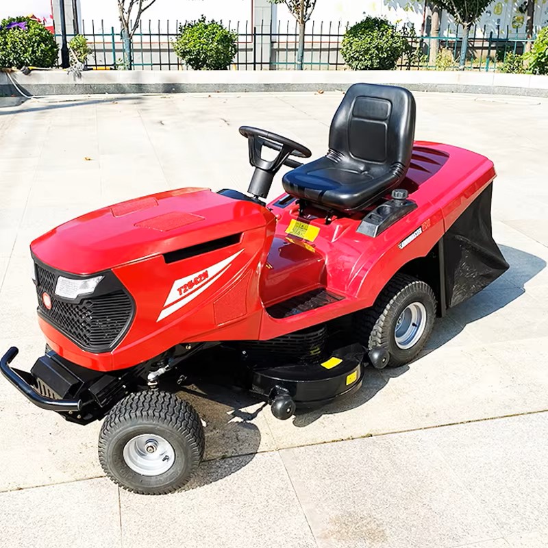 Golf Green Push Mower.jpg