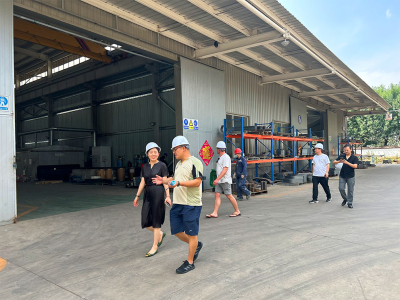 Taller de producción de excavadoras ChangQing