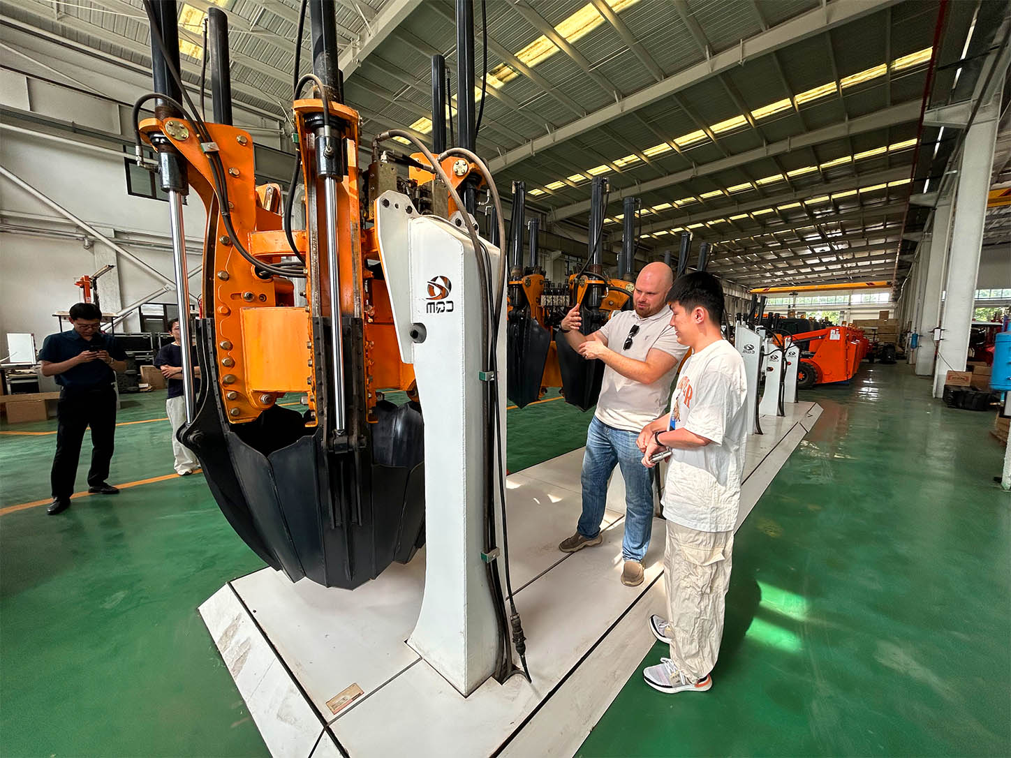 ChangQing Skid Steer Tree Spade.jpg