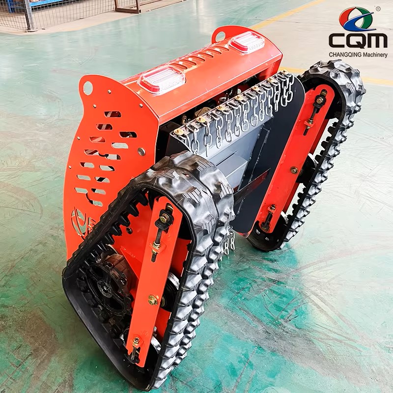 Robot de tondeuse à gazon à distance.jpg