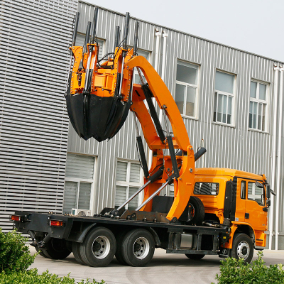 Xe tải đào cây