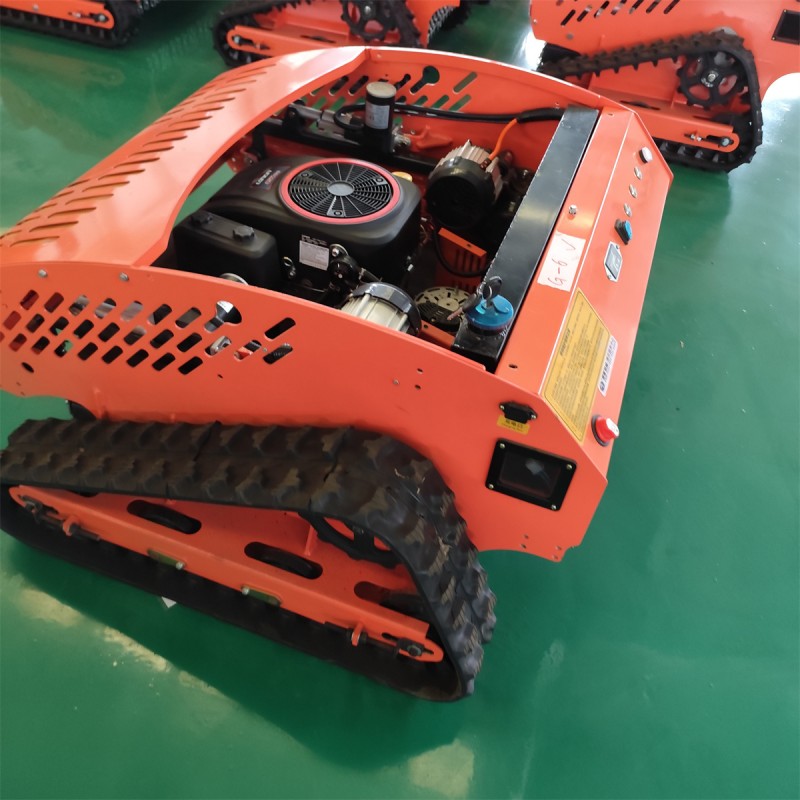 Commercial Remote Control Lawn Mower.jpg Commercial Remote Control Lawn Mower.jpg